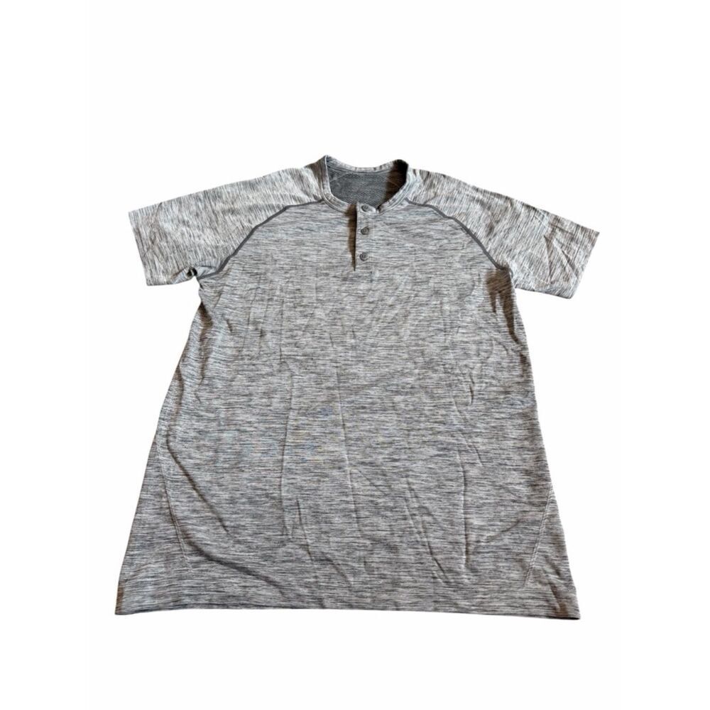 Lululemon metal vent t-shirt men’s medium